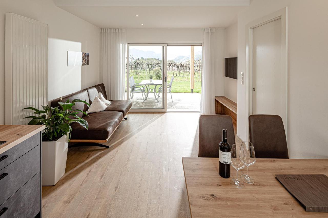 Praelatenhof Wine & Apartments Caldaro Extérieur photo